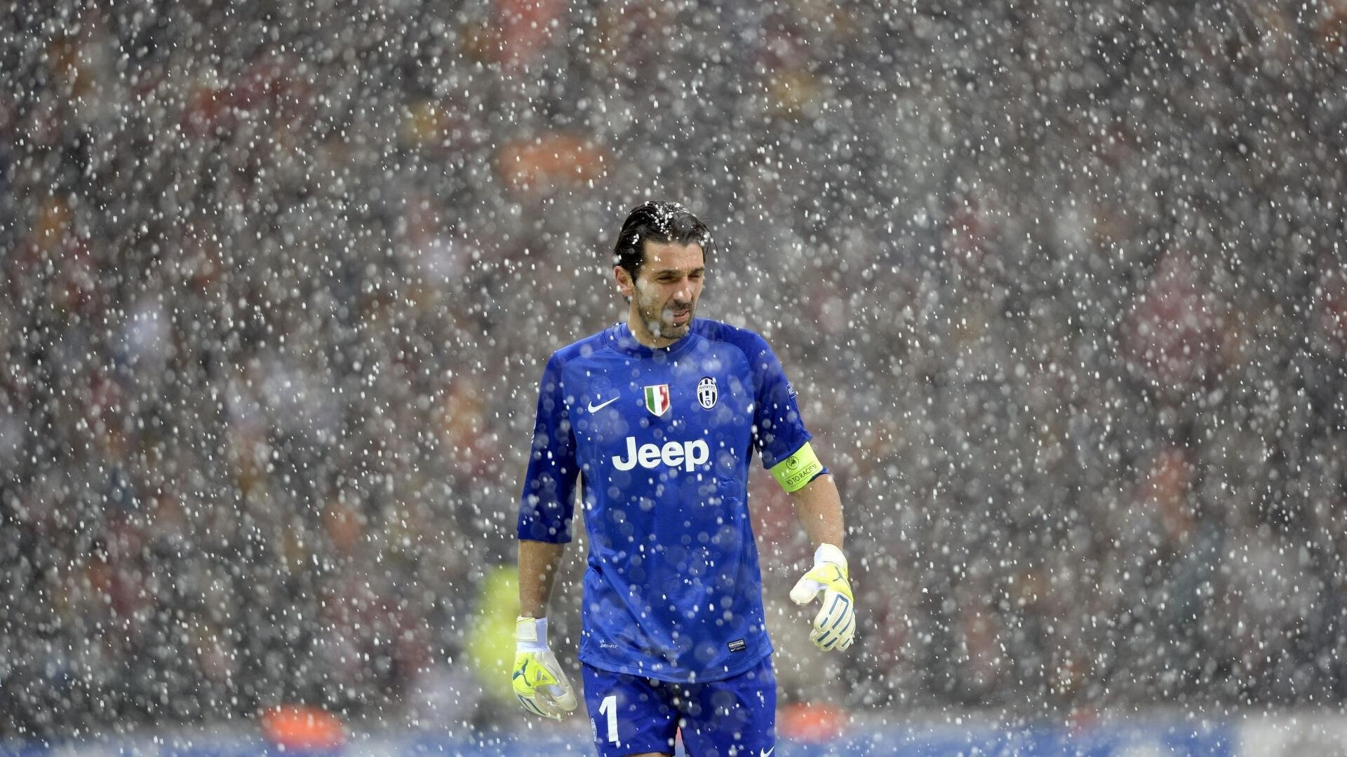 意大利队同波兰队争夺欧国联胜利，意大利对波兰比赛结果