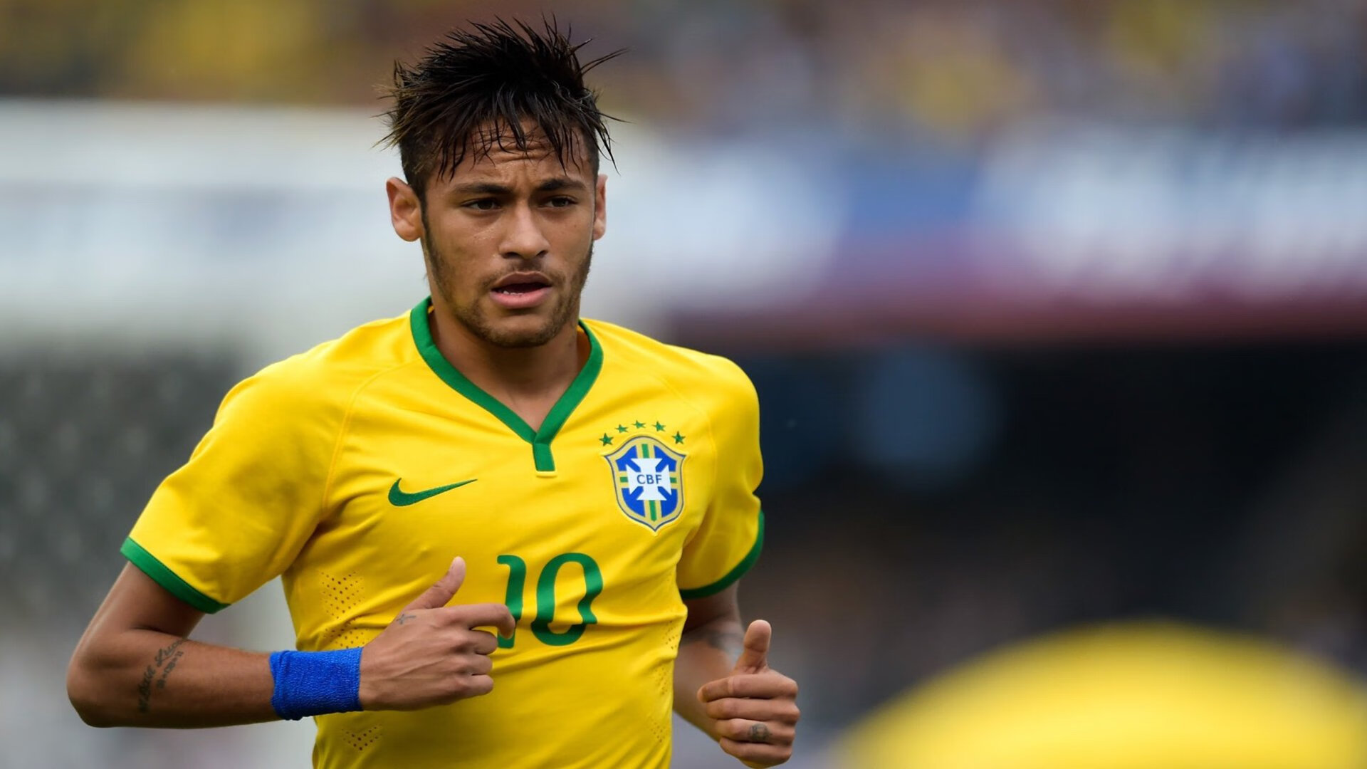 米兰德比一触即发，两队火力全开，那些年我们一起看过的米兰德比